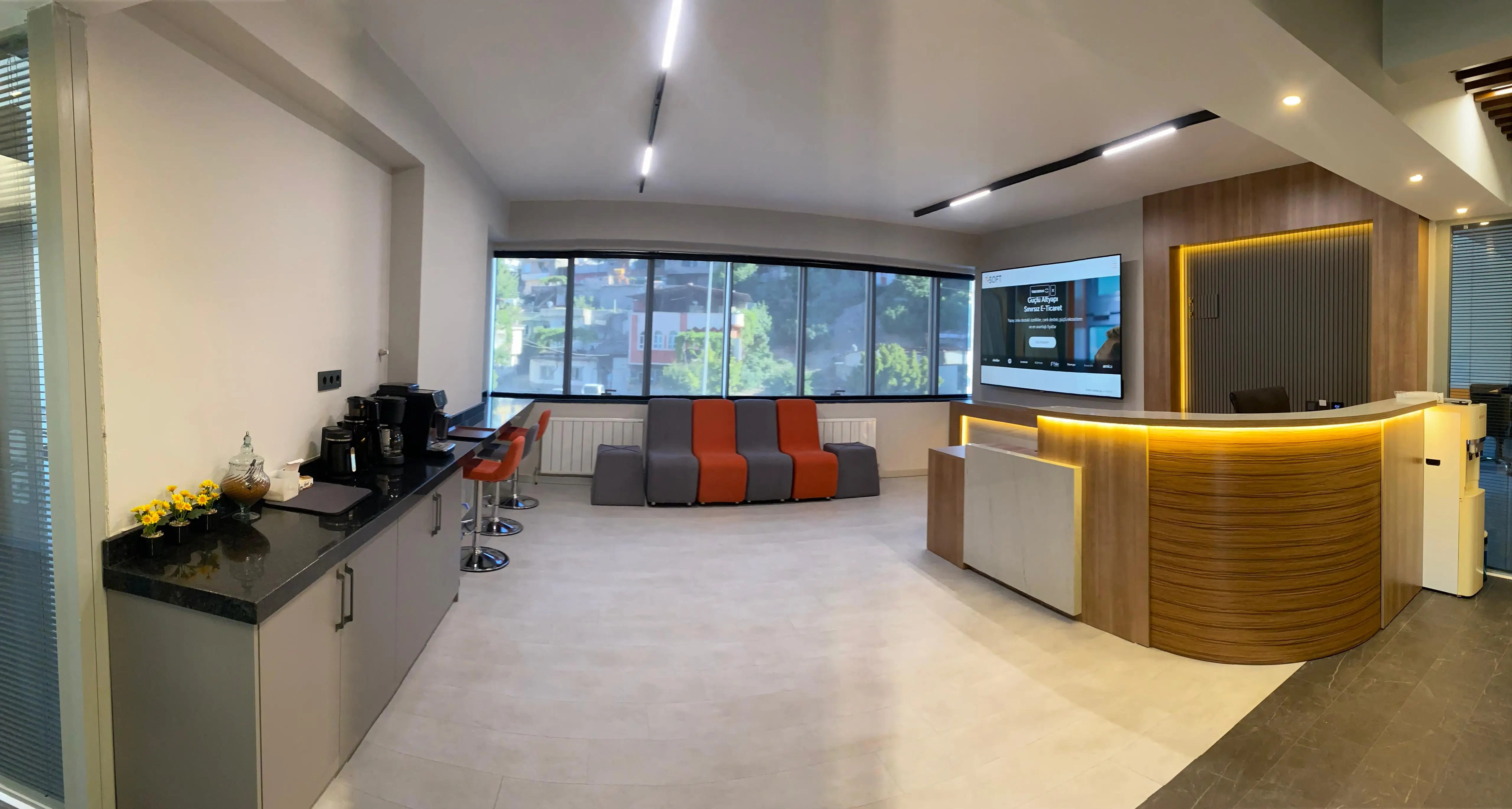 Ofis 46 karşılama alanı